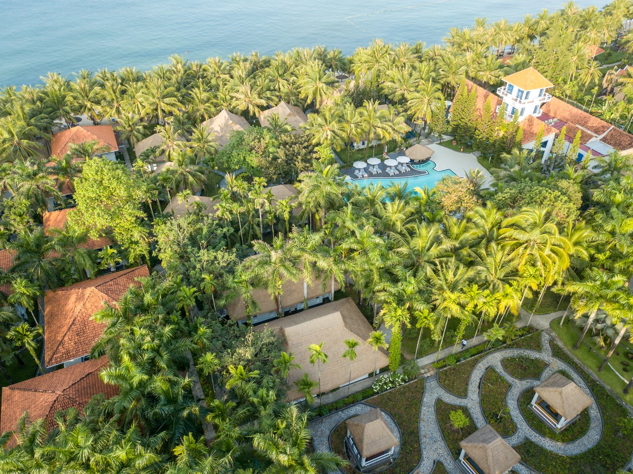 L'Azure Resort & Spa Phú Quốc