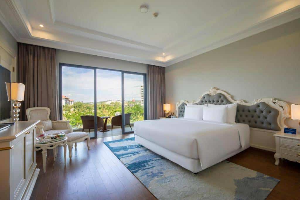 Phòng Gia Đình tại RADISSON HOTEL Phú Quốc 