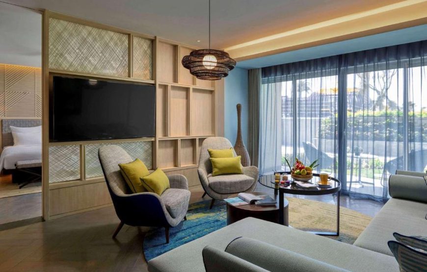 Suite Deluxe, Cạnh hồ bơi, 1 giường cỡ lớn (Quyền sử dụng Lounge)